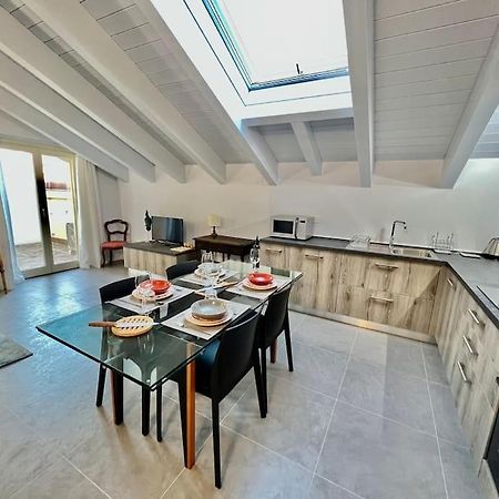 Prestigioso Attico A Passo Duomo By Revenue House Apartment Casale Monferrato Exterior photo
