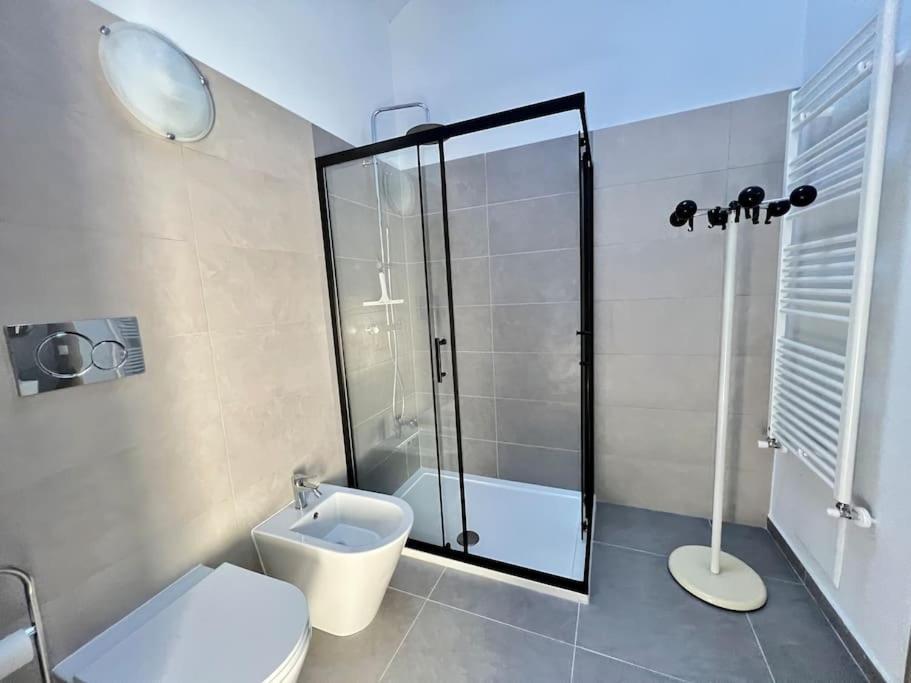 Prestigioso Attico A Passo Duomo By Revenue House Apartment Casale Monferrato Exterior photo